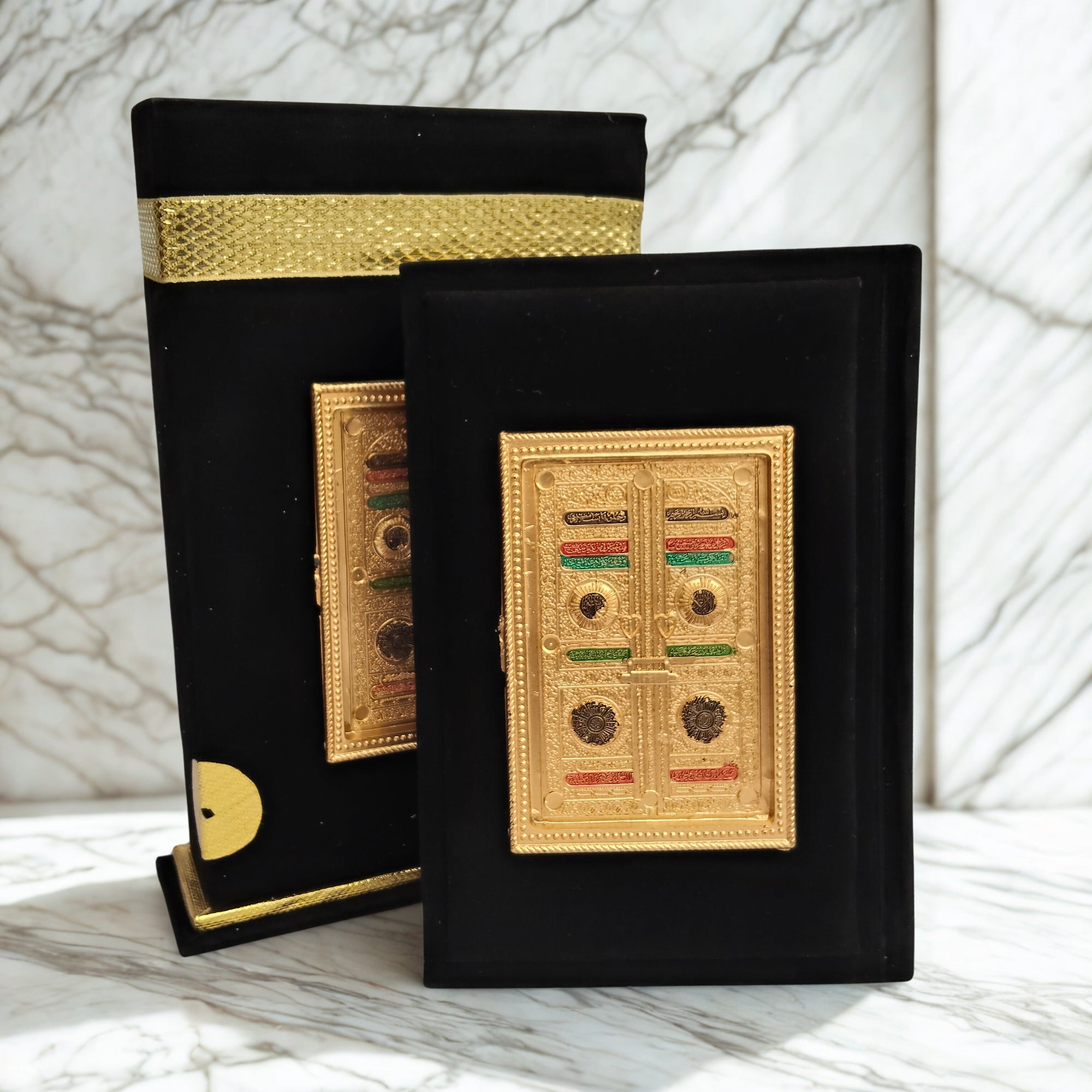 Kaaba-Inspired Holy Qur’an with Matching Box - Each Manziel has different colour pages– Velvet & Gold Design